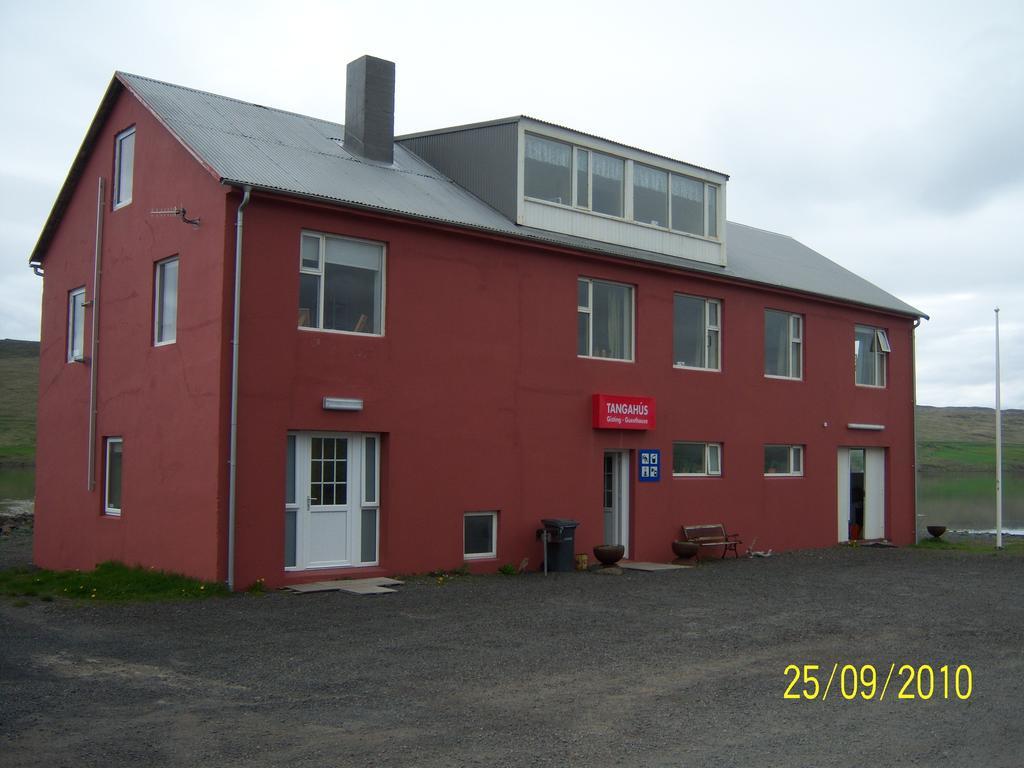 Tangahús Guesthouse Bortheyri Exterior foto